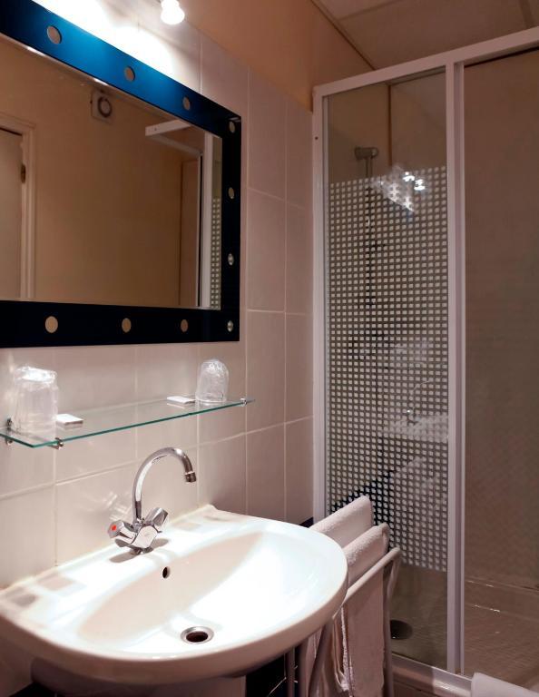 Hotel Des Facultes Lyon Phòng bức ảnh